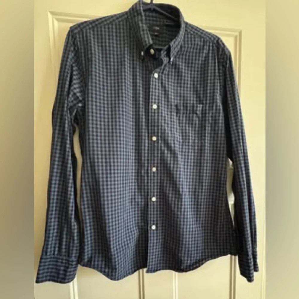 J crew Men's Blue Checkered Shirt long sleeve‎ button up tailored fit small